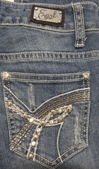Earl distressed Jean's size 1 with crystals - Picture 3 of 8